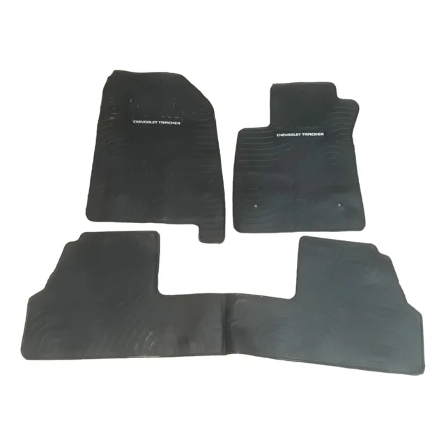 Cubrealfombra Alfombras  Tracker  1.8 N Original Gm 02640380