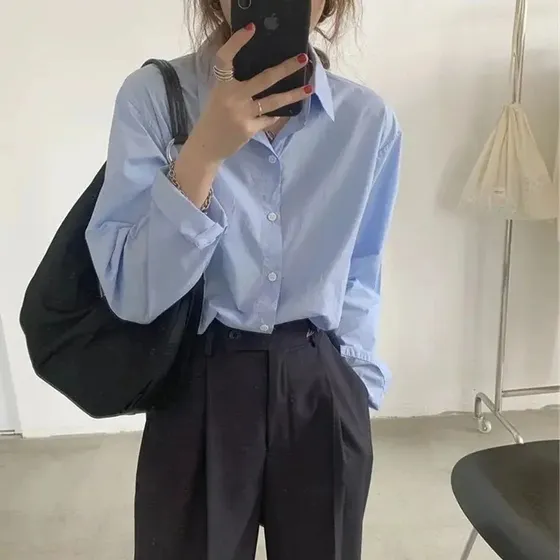 Camisa Holgada Con Botones Y Cuello Polo De Manga Larga Para