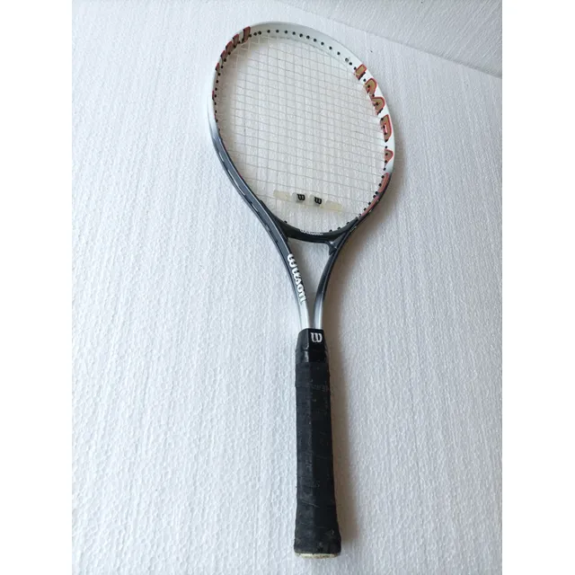Raqueta Tenis Wilson Impact.