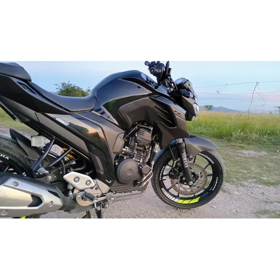 Yamaha Fz25
