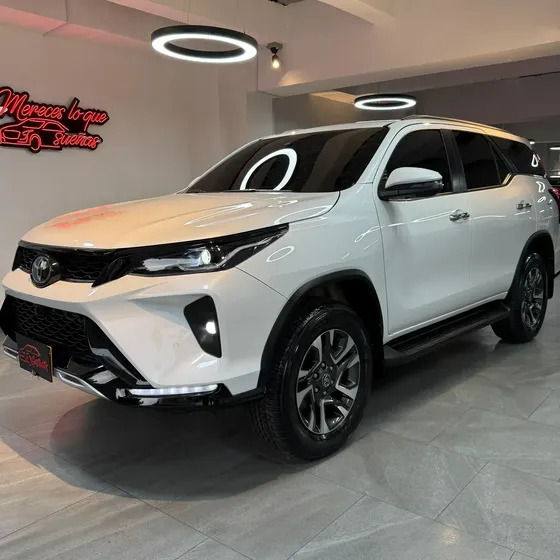 Toyota Fortuner 2024 2.8 Srv 4x4