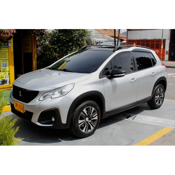 Peugeot 2008 1.6 Active