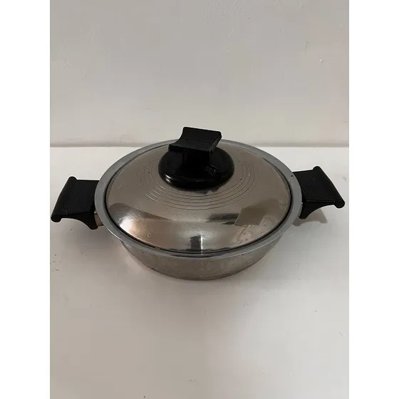 Olla Renaware 1.5 Litros Usada 