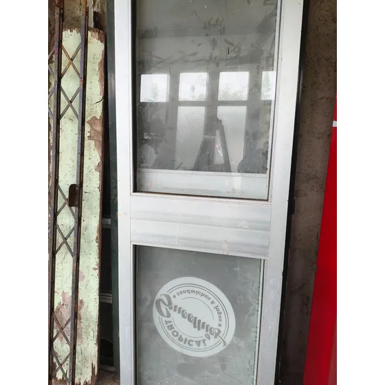 Dos Puertas De Aluminio Y Vidrio Reforzadas Precio C/u Aluminio