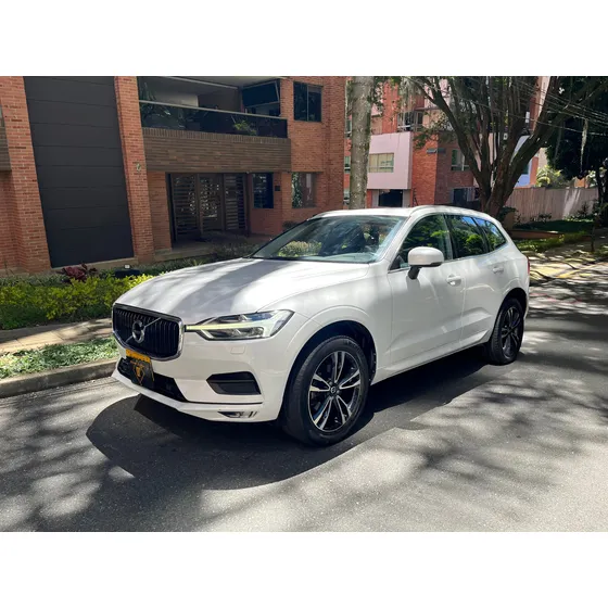Volvo Xc60 2.0 T5 Awd Momentum