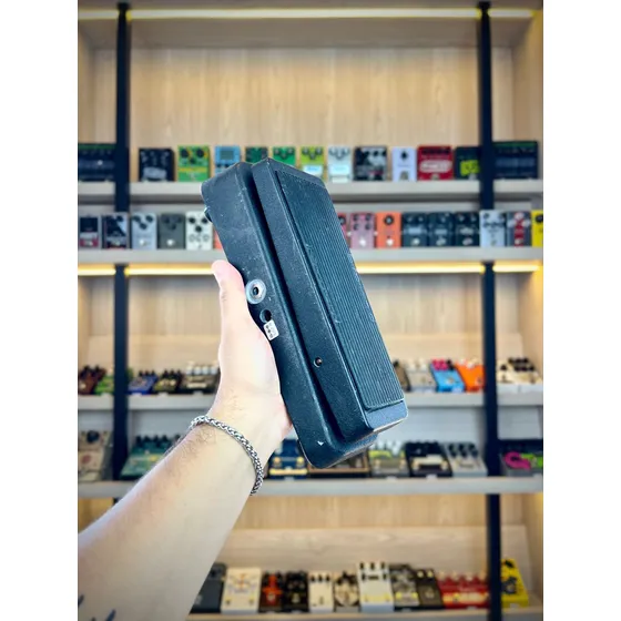Pedal Dunlop Cry Baby Wah Wah Gcb-95 Preto