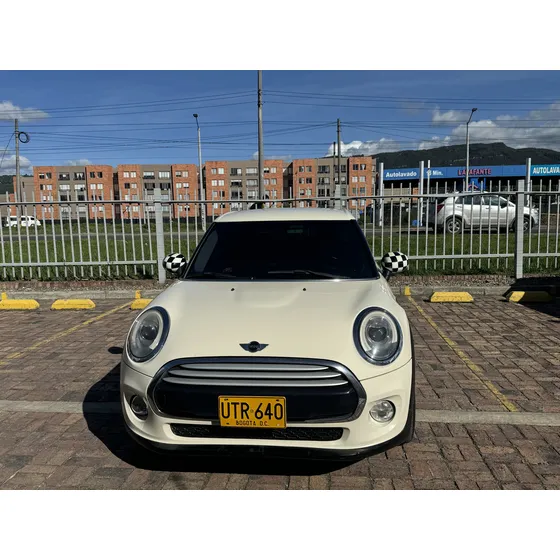 Mini 2016 1.5 T Premier At