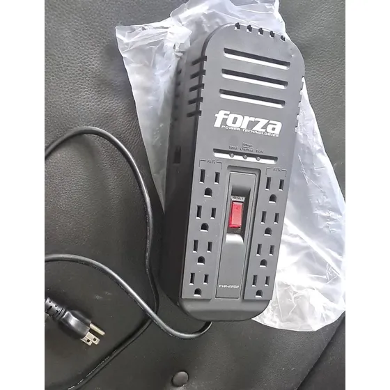 Forza/ Fvr-2202/  2200va/1100w, 8 Out, Rj11-22