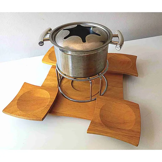 Kit Fondue Acero Inoxidable Base Madera 6 Amigos 4 Puestos