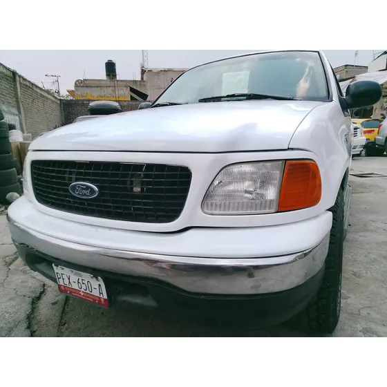 Ford Expedition 4.6 Xlt Plus Piel At