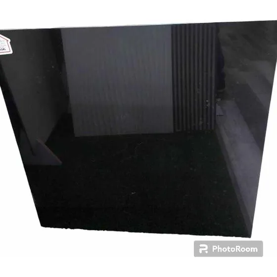 Bet Porcelanato Español Negro Brillante 80x80 Caja 1.28