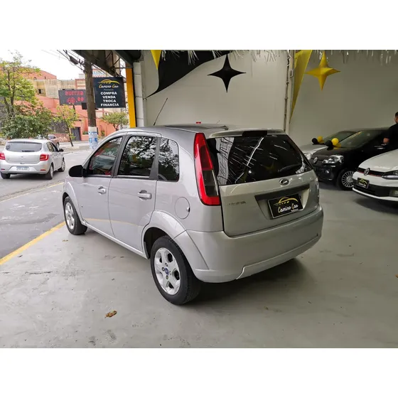 Ford Fiesta 1.0 Rocam Se Plus Flex 5p