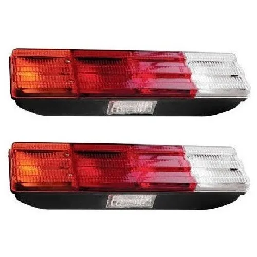Par De Faros Traseros Mercedes Benz 710 - 1215 / Con Ventana