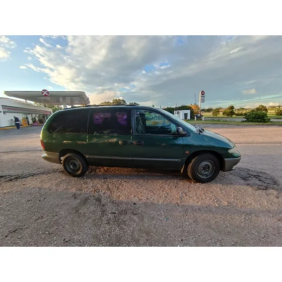 Chrysler Grand Caravan 3.3 Se At