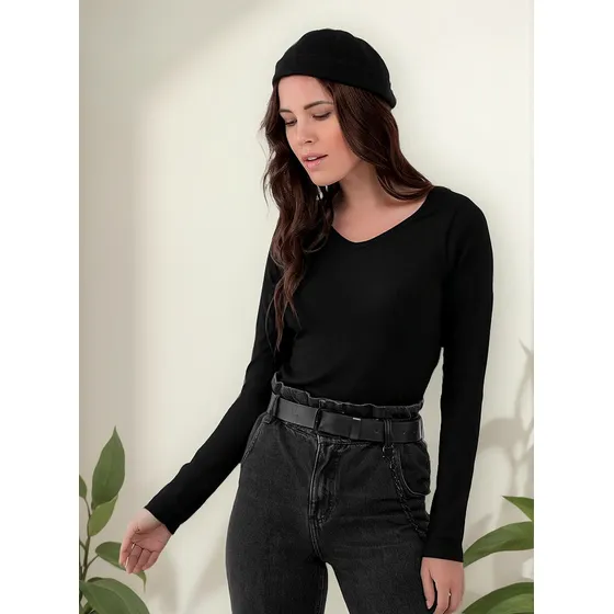 Blusa Feminina Manga Longa Gola V Preta