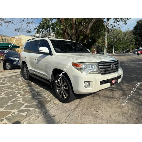 Toyota Land Cruiser 4.5 Imperial Lc200 Diésel