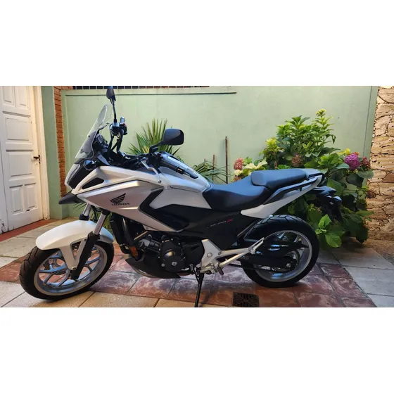 Honda Nc 750x Solo 500km Unica