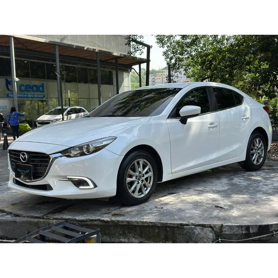 Mazda 3 2.0 Touring At