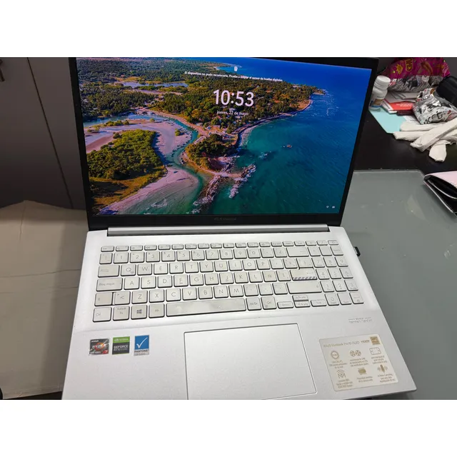 Asus Vivobook Pro 15 Oled Plateado