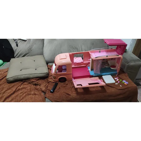 Trailer Barbie Lindo E Unico