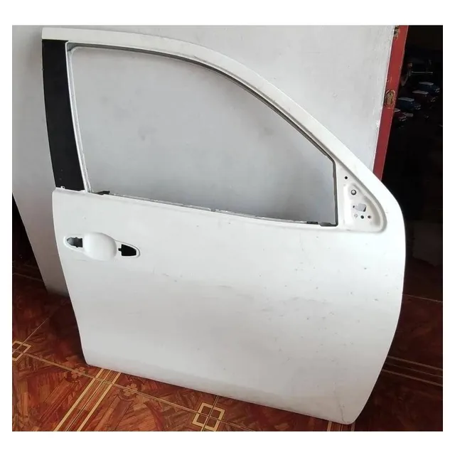 Puerta Delantera Derecha Toyota Hilux Dubai Usada