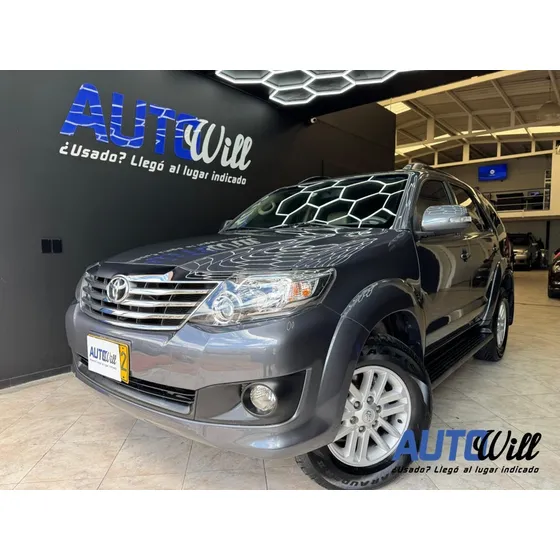 Toyota Fortuner Sr5 At 2700cc Aa 4x2