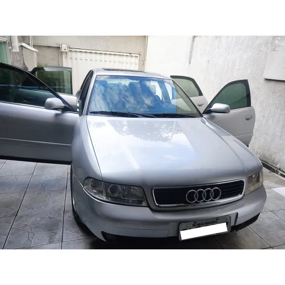 Audi A4 2.4 Aut. 4p