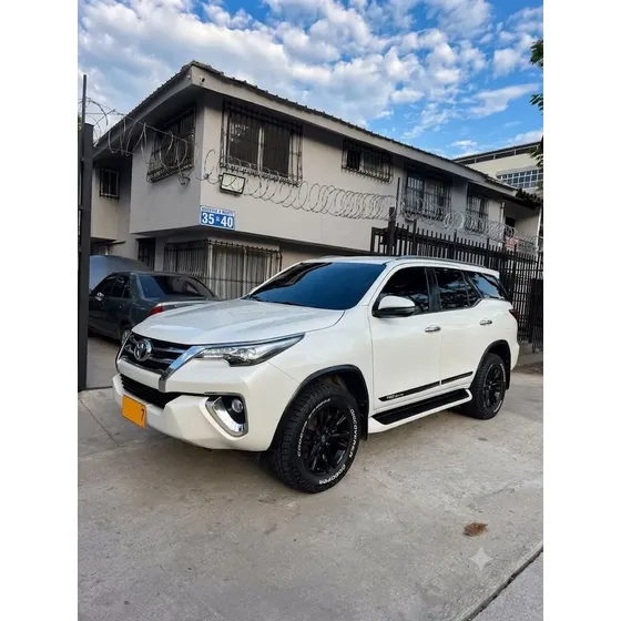 Toyota Fortuner 2019 2.4 Street At 7as
