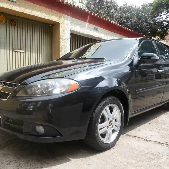 Chevrolet Optra 2009 Advance Automático
