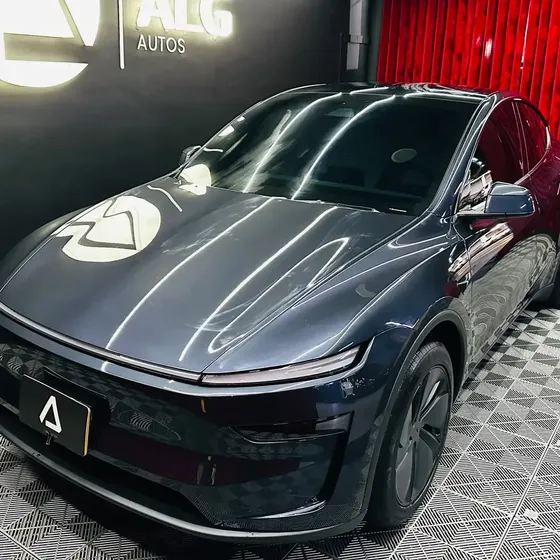 Tesla Model Y 2026 0.0 Rwd