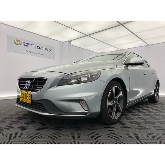 Volvo V40 1.6 T4 R-design