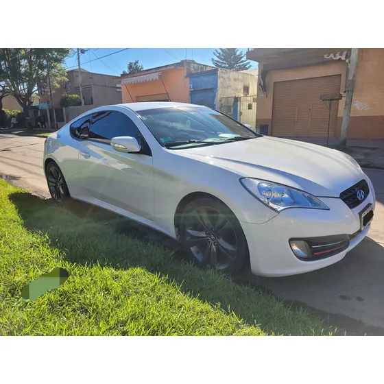 Hyundai Genesis 2.0 Coupe T 210cv Mt