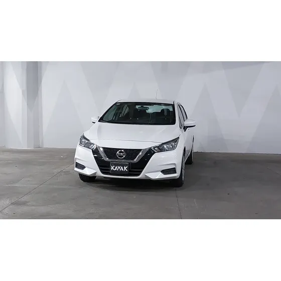 Nissan Versa 1.6 Sense