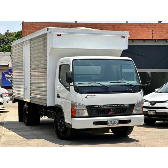 Mitsubishi Canter Fe85