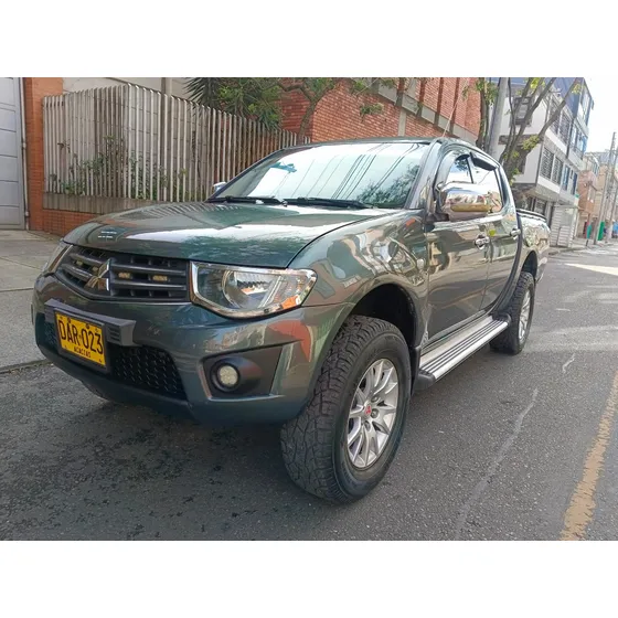 Mitsubishi L200 Sportero
