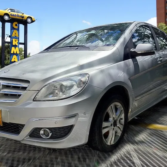 Mercedes-Benz B 180 2011 1.7