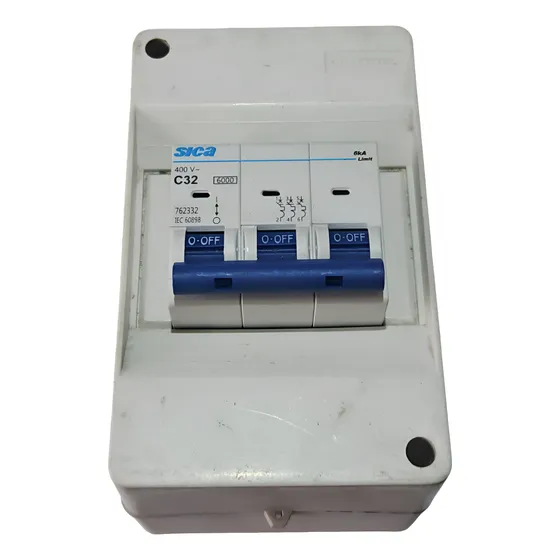 Llave Sica Térmica Trifásica 32 Amp 400volts + Caja Exterior