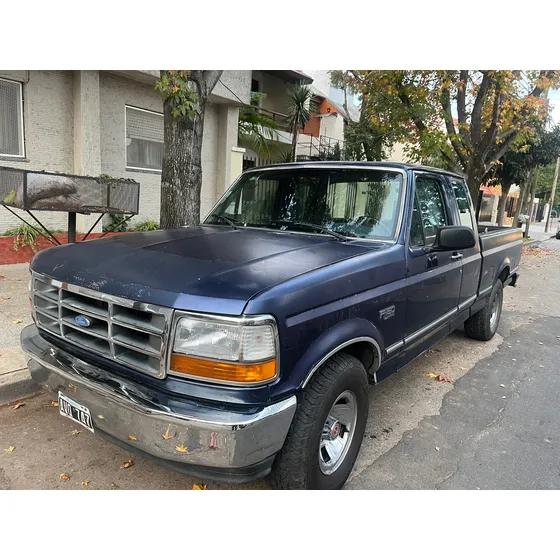 Ford F-150 4.9