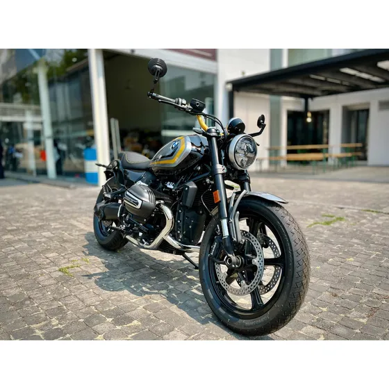 Bmw R12
