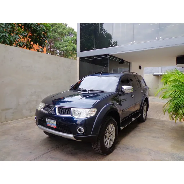 Mitsubishi Montero Sport Gls