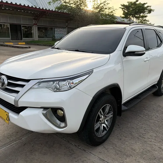 Toyota Fortuner 2017 2.7l