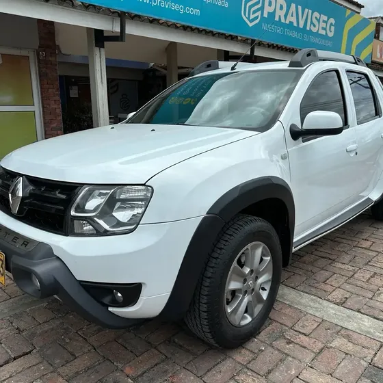 Renault Duster Oroch 2022 2.0 Intens 4x4