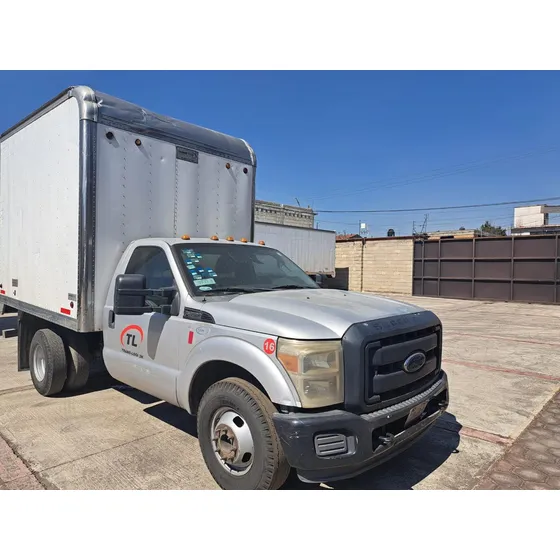 Ford F-350 6.3l Xl 6.2 At