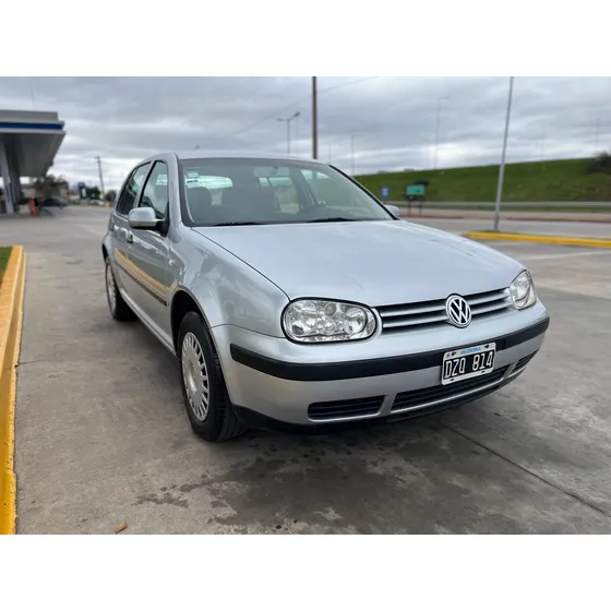 Volkswagen Golf 1.6 Comfortline