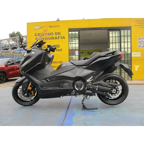 Yamaha Tmax Tech