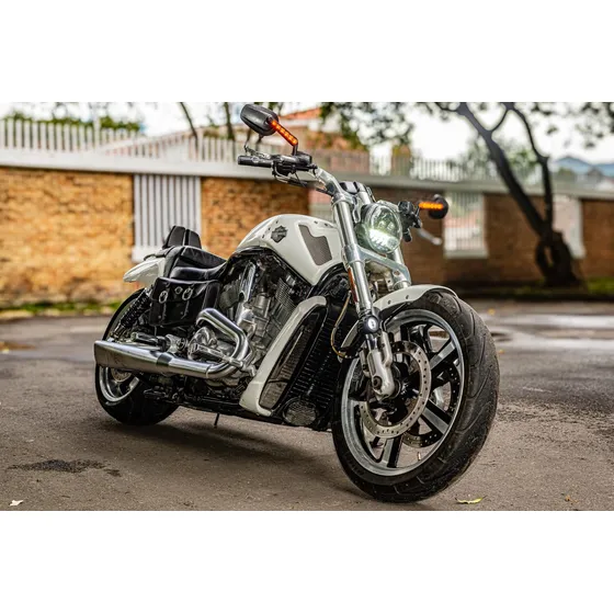 Harley Vroad
