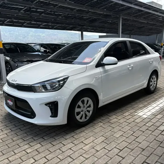 Kia Soluto 2025 1.4 Emotion At