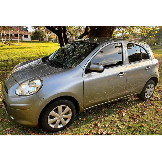 Nissan March 1.6 Advance Mt