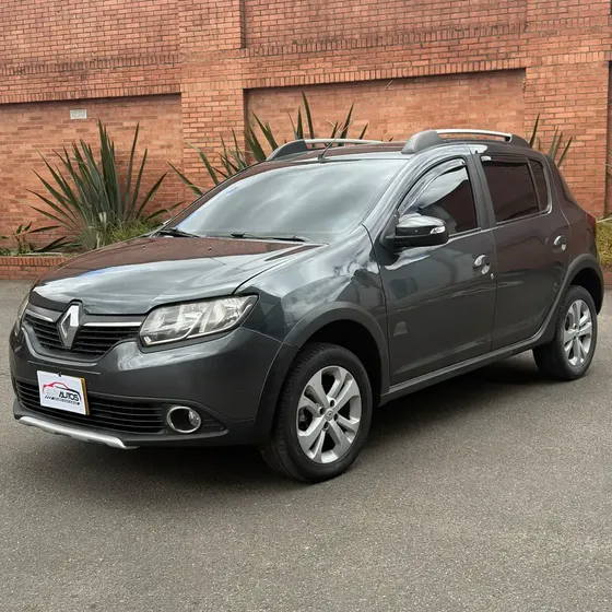 Renault Stepway 2017 1.6 Intens