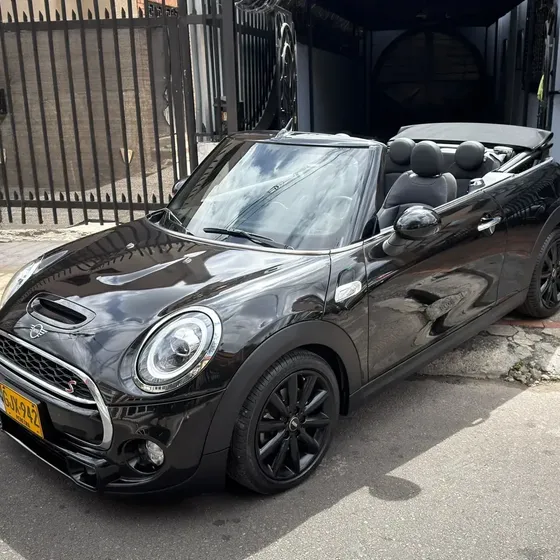 Mini Cooper S 2020 Cabrio / Convertible
